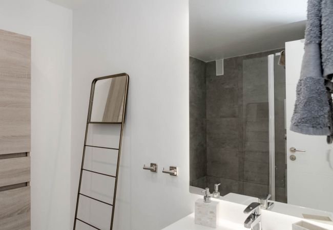 Apartamento en Nueva andalucia - IVY - Scandinavian Apartment in Nueva Andalucia