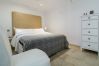 Apartamento en Nueva andalucia - AP169- Comfortable 2 bed apartment in Aloha Pueblo