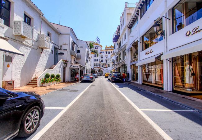 Apartamento en Marbella - 1079 - FRONTLINE PUERTO BANUS APARTMENT