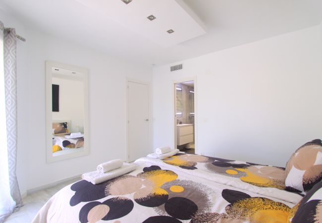 Apartamento en Marbella - 1080 - GOLDEN BEACH JACUZZI