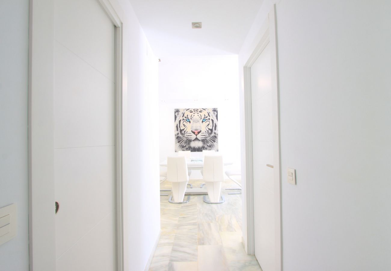 Apartamento en Marbella - MODERN BEACH PENTHOUSE