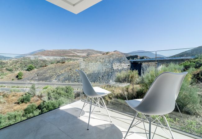 Apartamento en Nueva andalucia - LMR1-Penthouse with 187m2 terrace and private pool