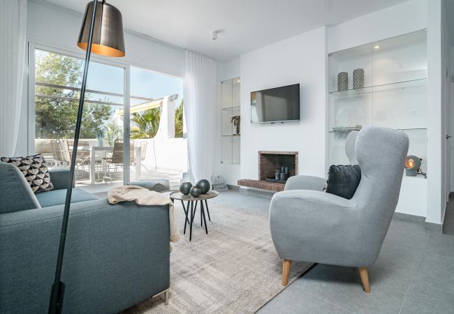 Apartamento en Nueva andalucia - AB3 - Spacious holiday home, Puerto Banus