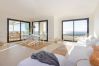 Apartamento en Marbella - Luxurious Penthouse with Spa Amenities