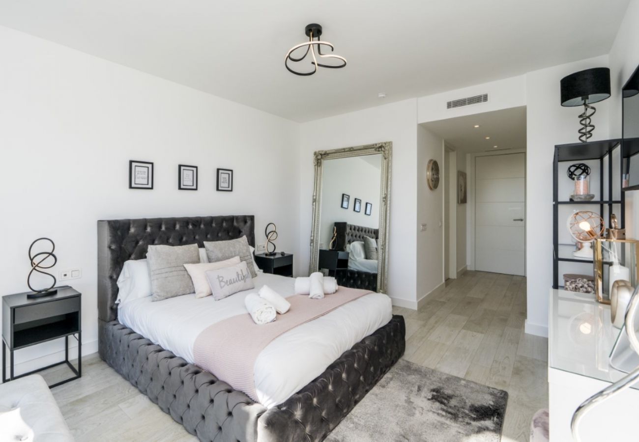 Apartamento en Casares - Stylish 3-Bed Apartment | Alcazaba Lagoon (1214)