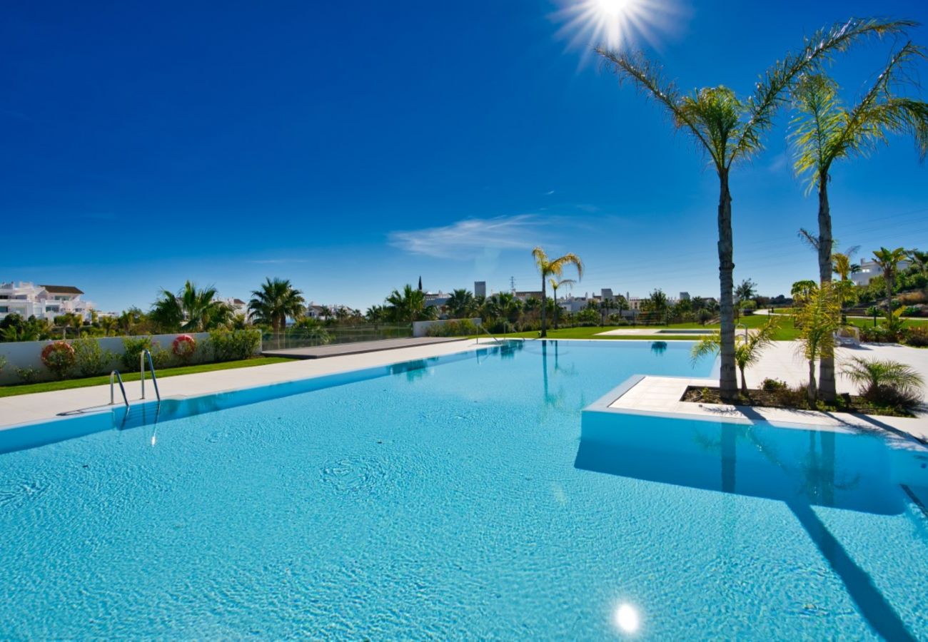 Apartamento en Casares - Stylish 3-Bed Apartment | Alcazaba Lagoon (1214)