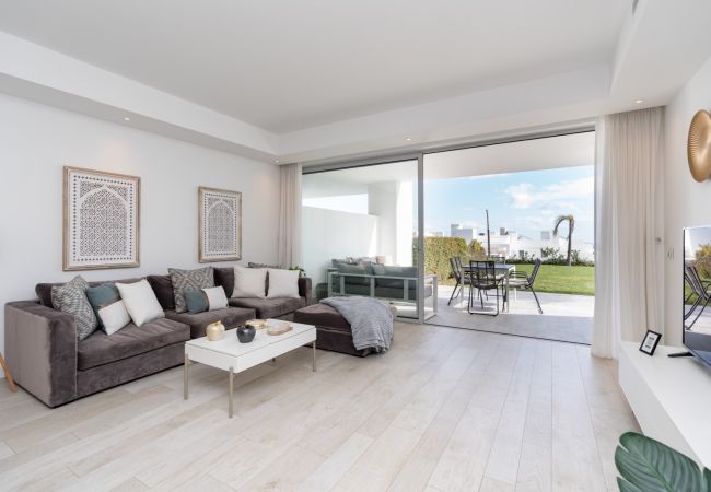 Apartamento en Casares - AL-1604 ESTEPONA - APARTMENT - ALCAZABA LAGOON