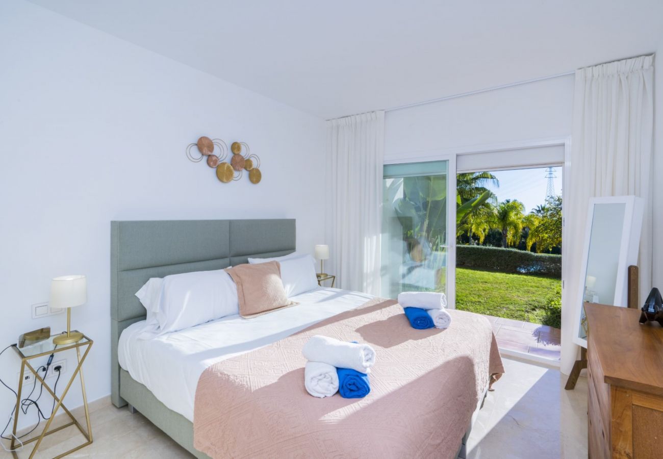 Apartamento en Casares - Stylish 2-Bed Apartment | Alcazaba Lagoon (303)