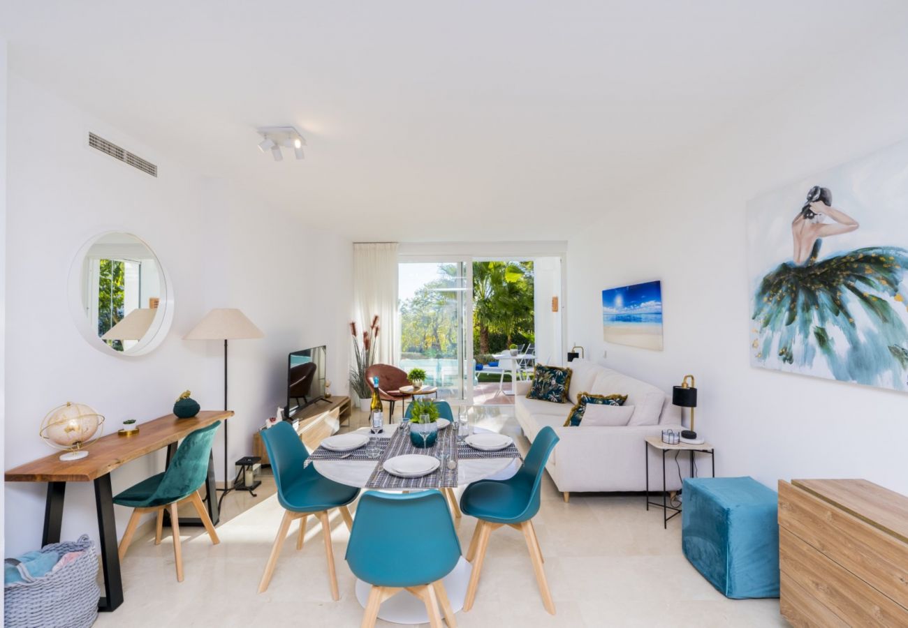 Apartamento en Casares - Stylish 2-Bed Apartment | Alcazaba Lagoon (303)