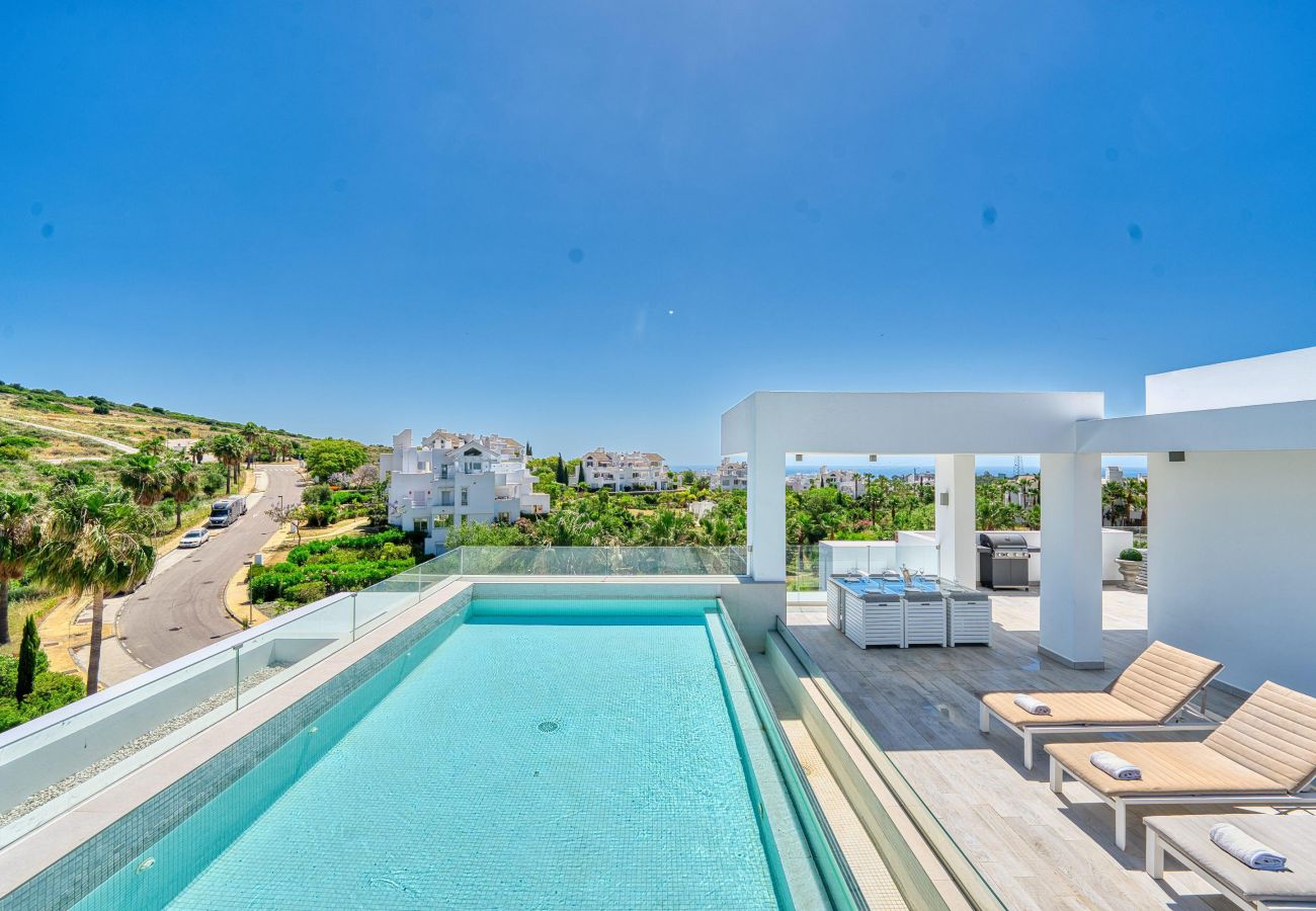 Apartamento en Estepona - 2288 Luxury Penthouse with Private Rooftop Pool