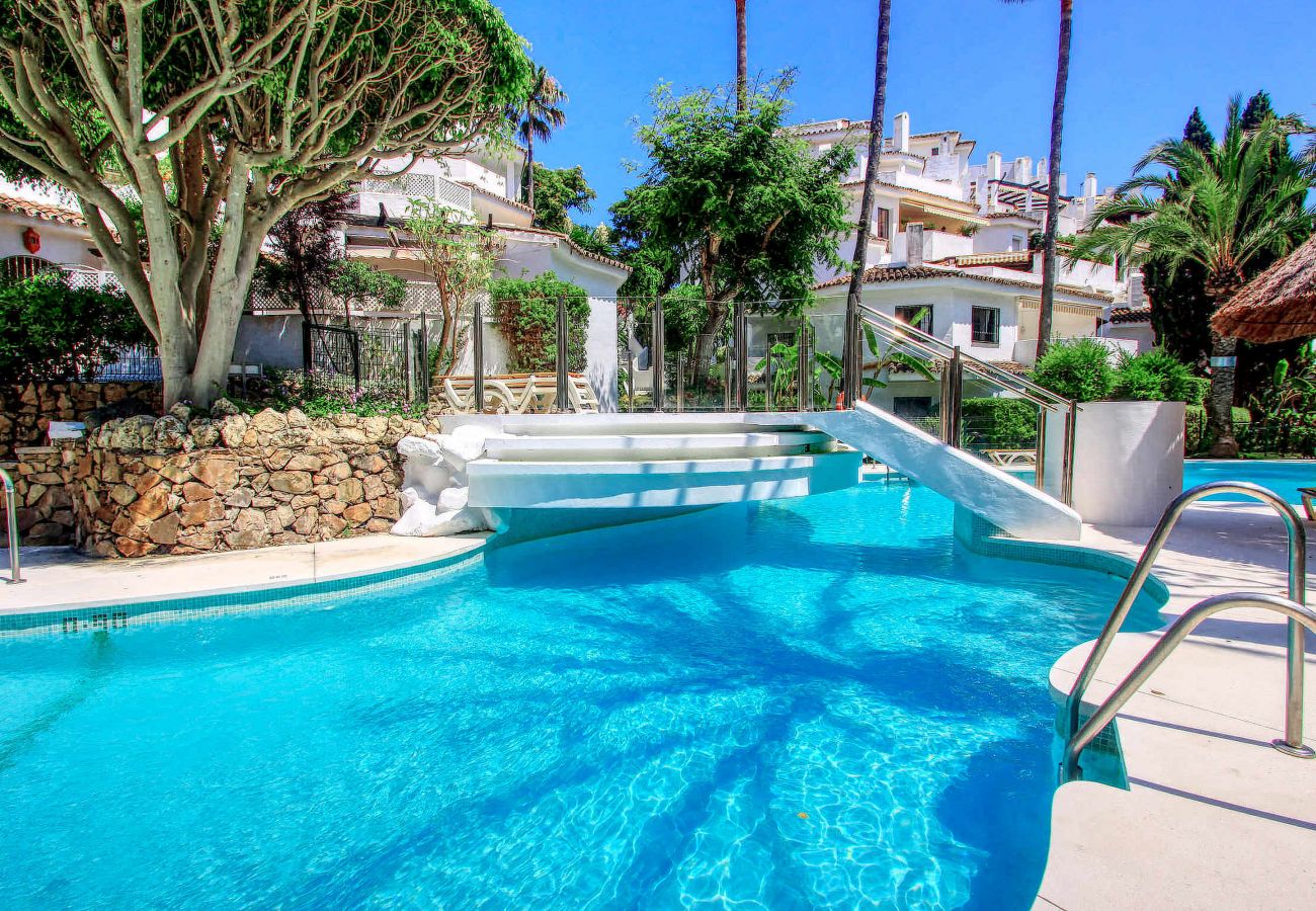 Apartamento en Marbella - 1108 Elegant Golden Beach Apartments with sea View