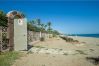 Villa en Estepona - 1072 Beachfront El Paraiso Retreat with Pool & BBQ