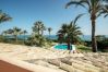 Villa en Estepona - 1072 Beachfront El Paraiso Retreat with Pool & BBQ