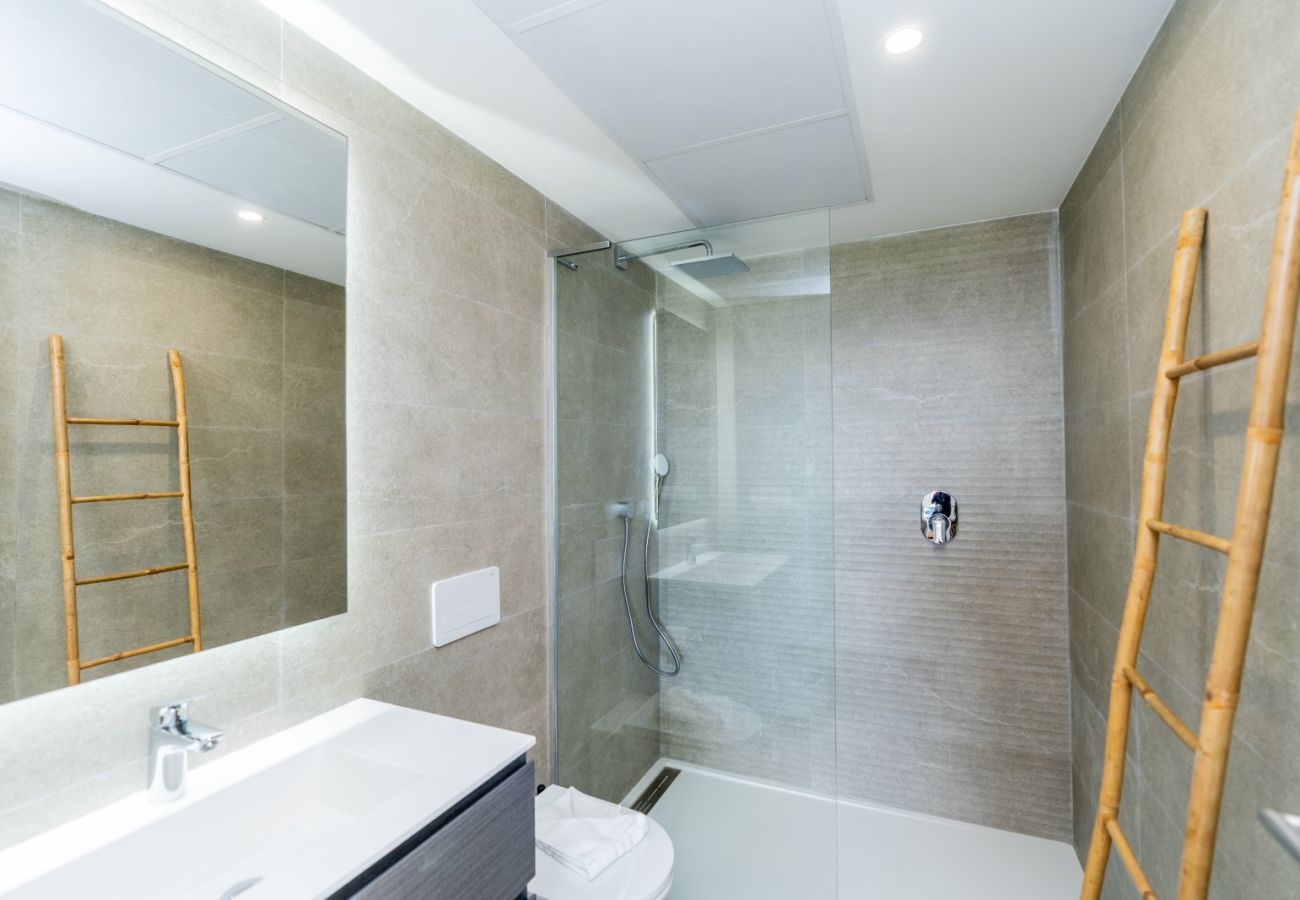 Apartamento en Casares - Stylish Garden Apt - ALCAZABA LAGOON (1901)