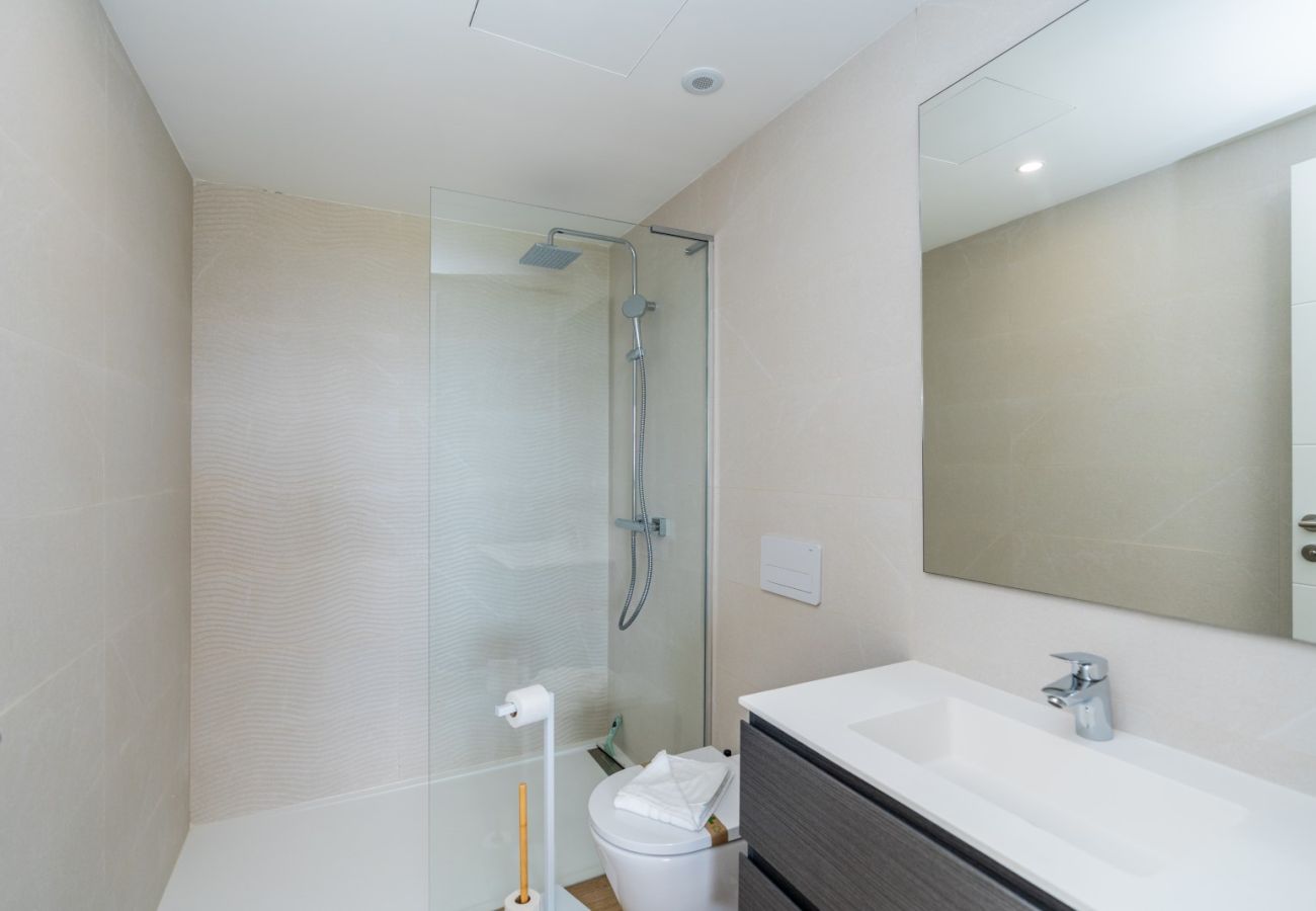 Apartamento en Casares - Stylish Garden Apt - ALCAZABA LAGOON (1901)