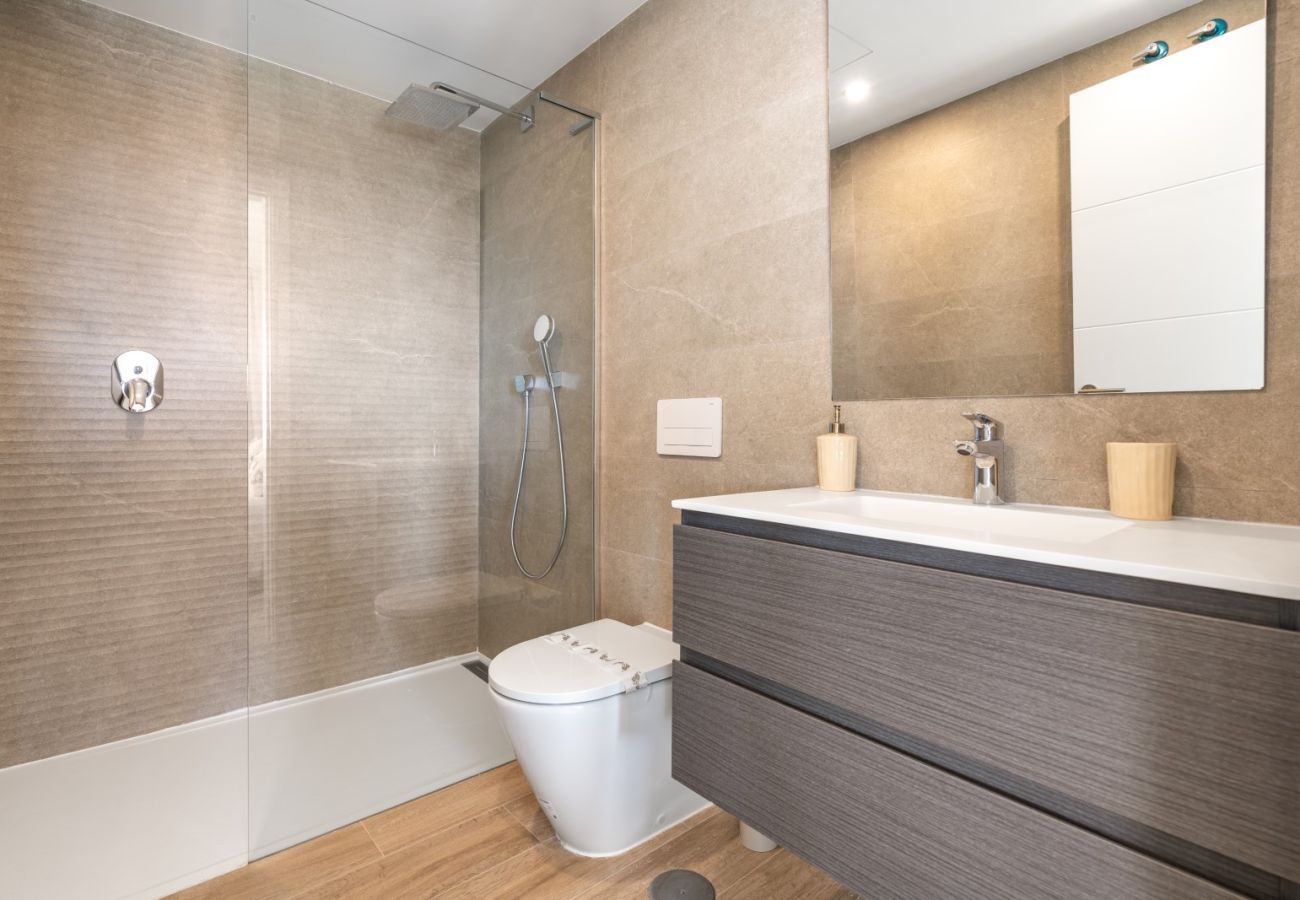 Apartamento en Casares - Stylish 2-bed Apartment ALCAZABA LAGOON (2011)