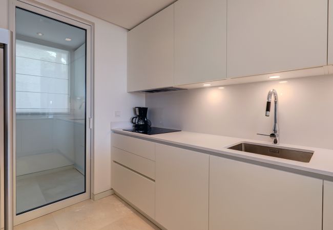 Apartamento en Ojen - 3059 Luxury Escape with Sea Views in Palo Alto