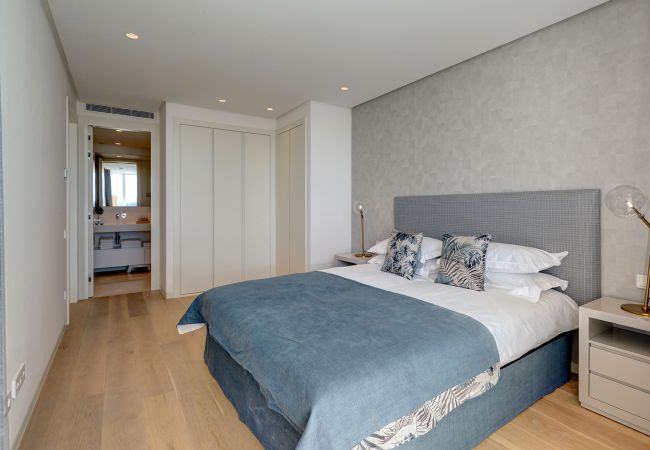 Apartamento en Ojen - 3059 Luxury Escape with Sea Views in Palo Alto