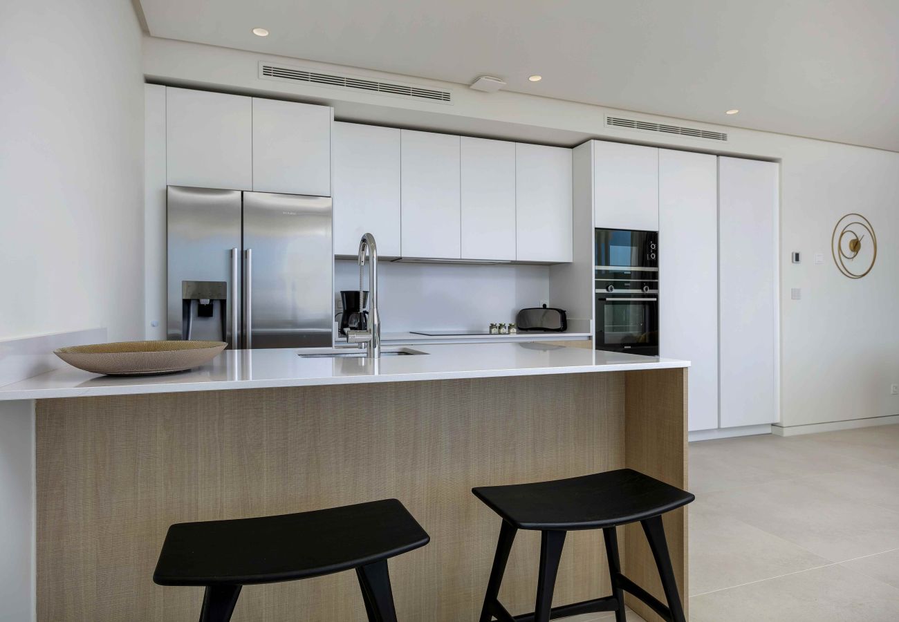Apartamento en Ojen - 3060 Apartment with extraordinary sea views in Pal