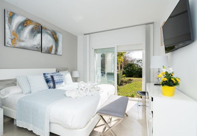 Apartamento en Casares - AL-104 ESTEPONA - APARTMENT - ALCAZABA LAGOON 2 BD