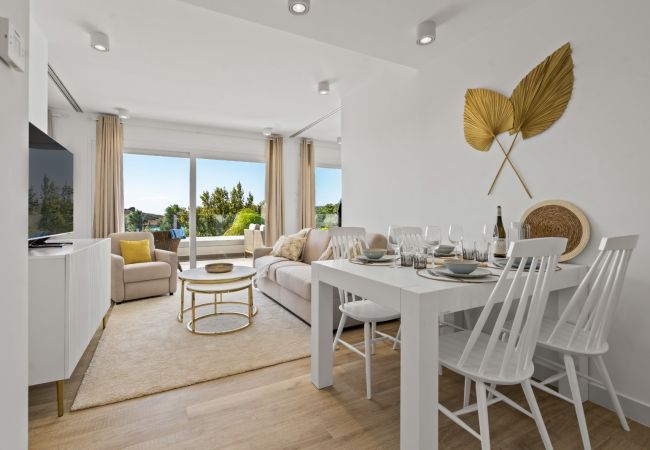 Apartamento en Casares - Chic Penthouse & Solarium ALCAZABA LAGOON (2125)