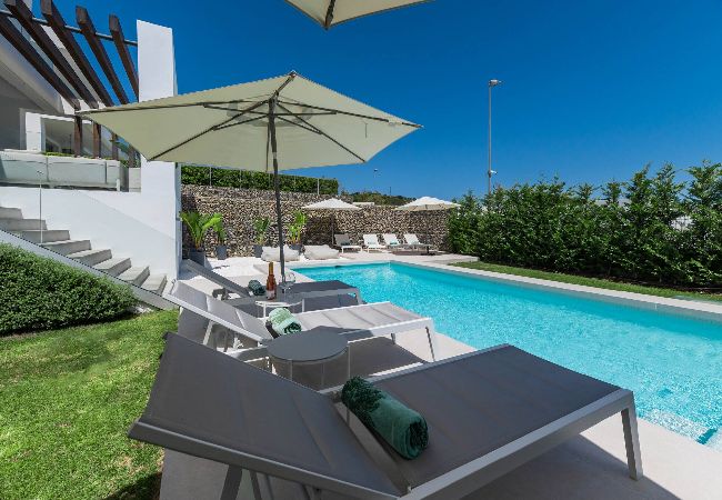 Villa en Marbella - 3303 Villa Riva (r3930610)