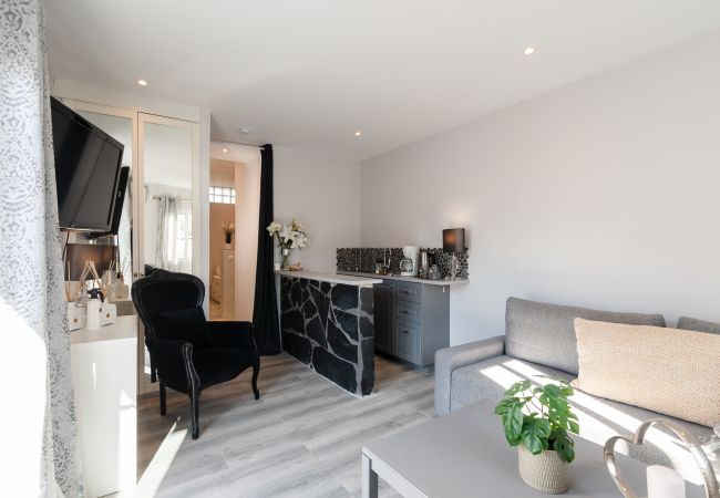 Villa en Marbella - Cosy beach side villa near best sandy beach