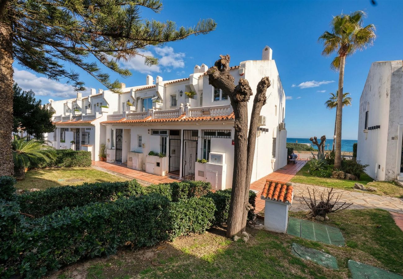 Apartamento en Estepona - 3162 Apartment in Aldea Beach by the sea