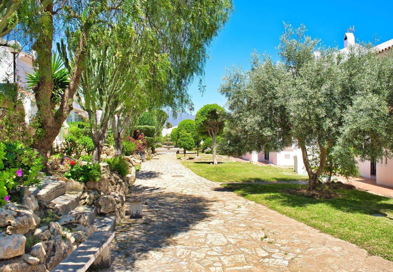 Apartamento en Estepona - 3162 Apartment in Aldea Beach by the sea