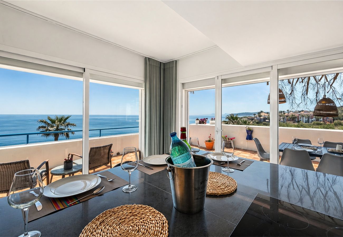 Apartamento en Estepona - 3180 Duplex Penthouse with Panoramic Sea Views