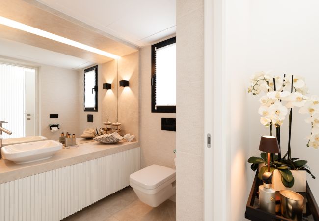 Villa à Marbella - Absolute high end villa with pool & Jacuzzi*