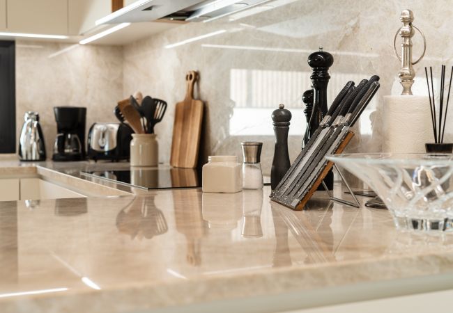 Villa à Marbella - Absolute high end villa with pool & Jacuzzi*