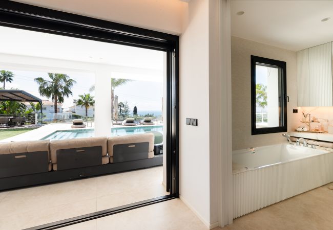 Villa à Marbella - Absolute high end villa with pool & Jacuzzi*