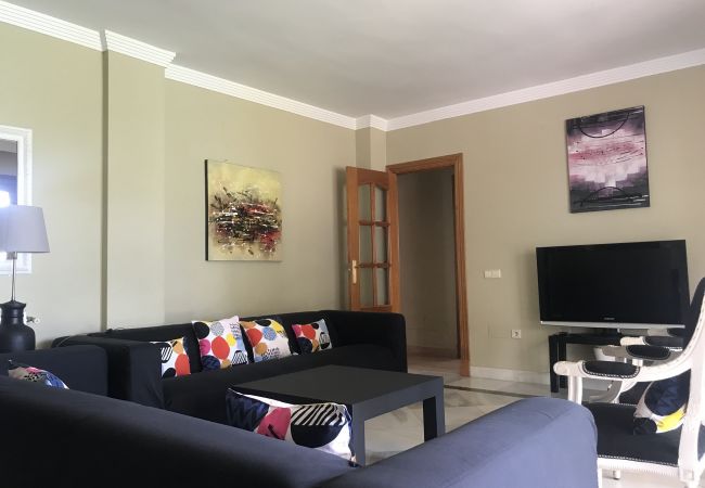 Villa à Marbella - Stunning 7-Bedroom Beachside Villa in Marbella