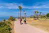 Appartement à Estepona - Beachside Apartment with Pools & Terrace Views