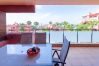 Appartement à Estepona - Beachside Apartment with Pools & Terrace Views