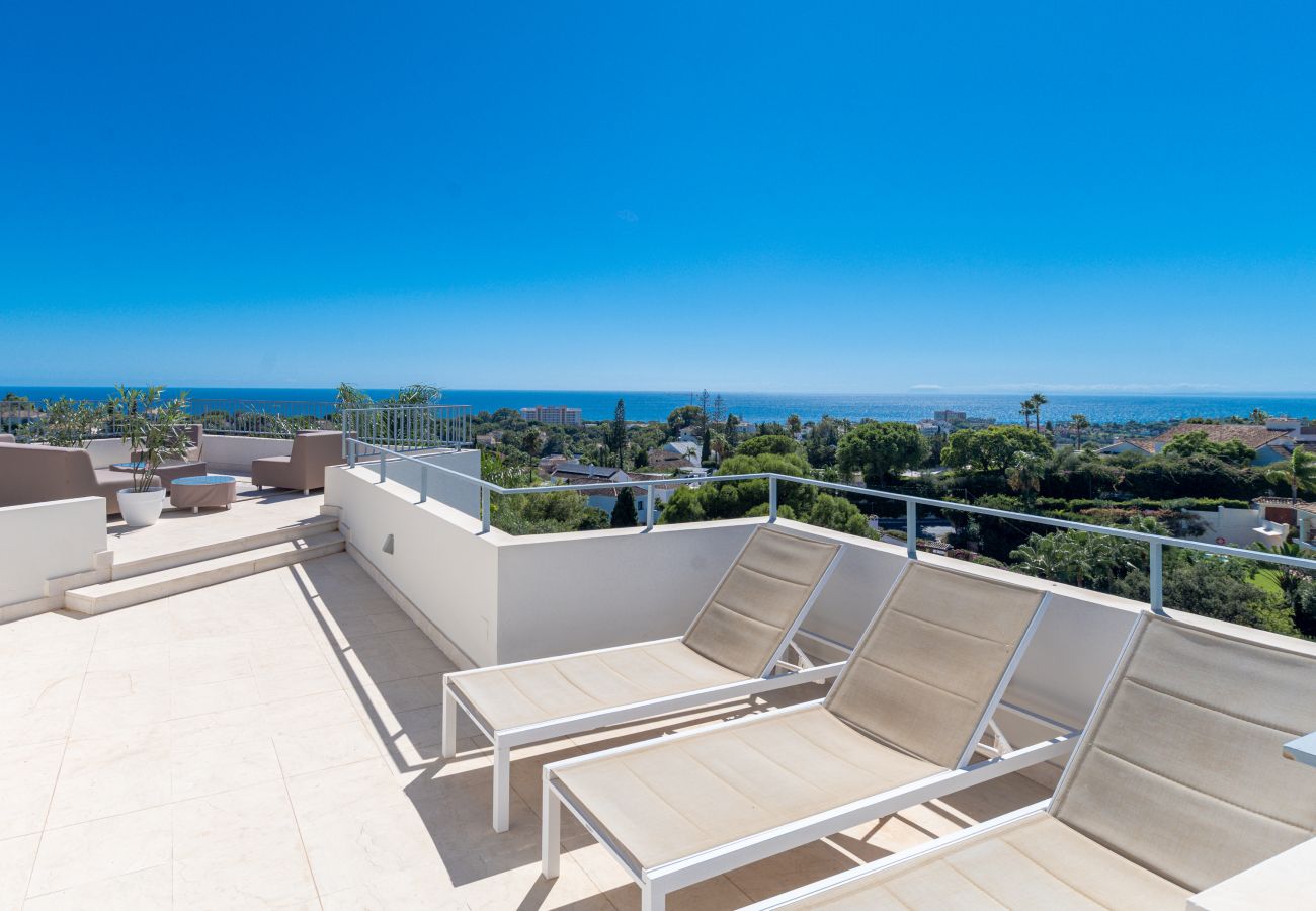 Villa à Marbella - BREATHTAKING VIEWS FROM VILLA NEAR BEACH - HEATED 