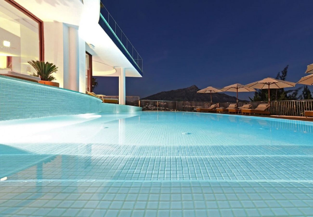 Villa à Marbella - Luxury Villa with Panoramic Views - Puerto Banus