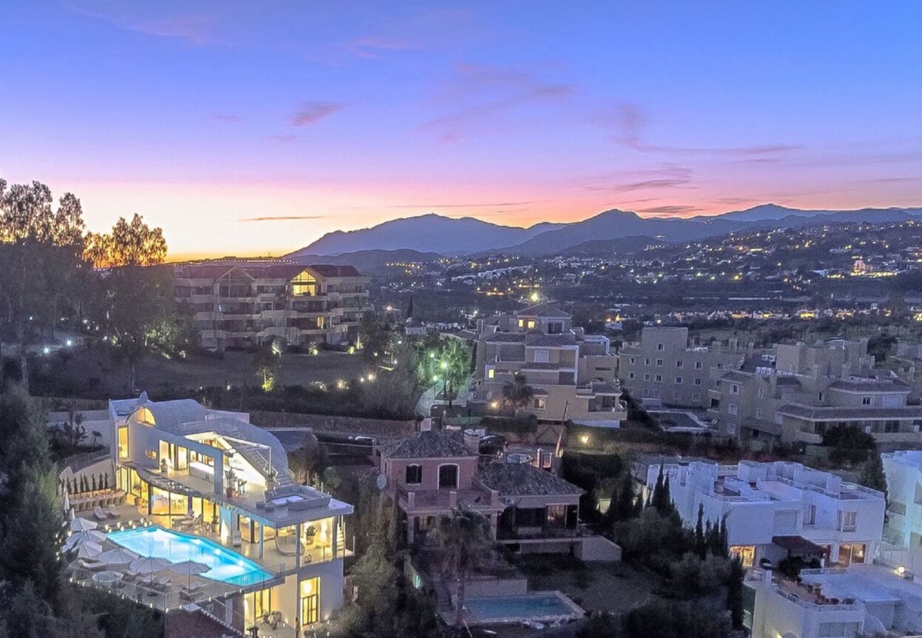 Villa à Marbella - Luxury Villa with Panoramic Views - Puerto Banus