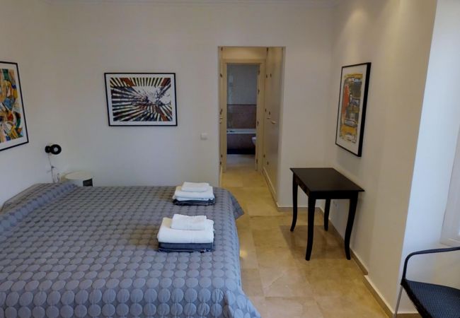 Villa à Marbella - Spacious villa with great outdoor area