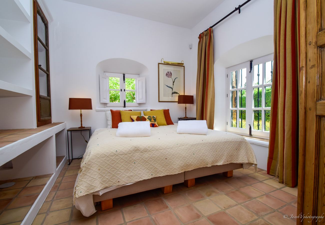 Villa à Marbella - A Real Oasis in  Colonial style