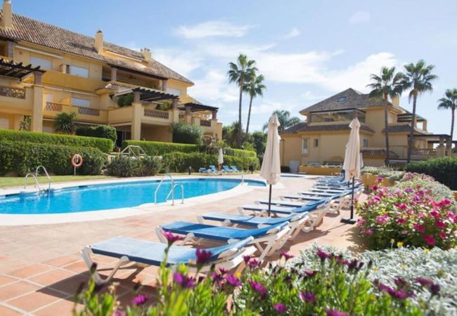 Appartement à Marbella - 18166 - SUPERB FRONT LINE LOCATION - HEATED POOL