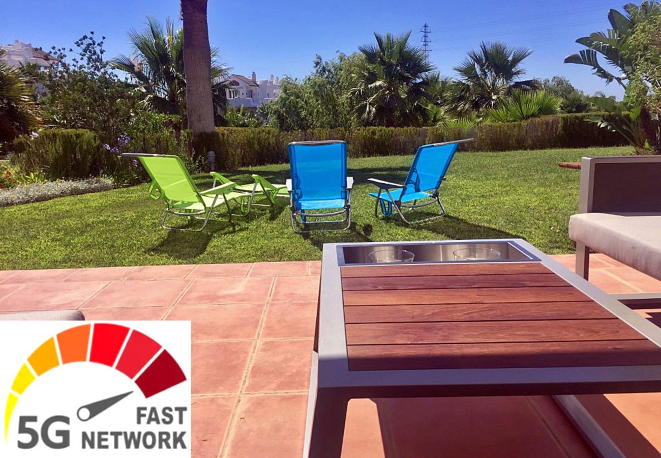 Appartement à Casares - 5 PAX Apartment  - Alcazaba Lagoon (401)