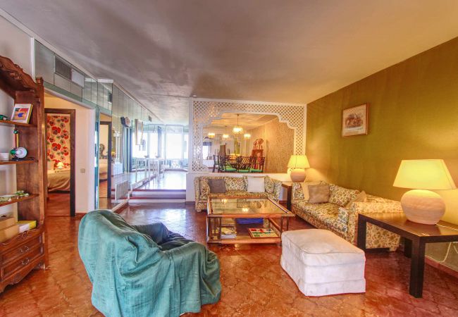 Appartement à Marbella - 1079 - FRONTLINE PUERTO BANUS APARTMENT
