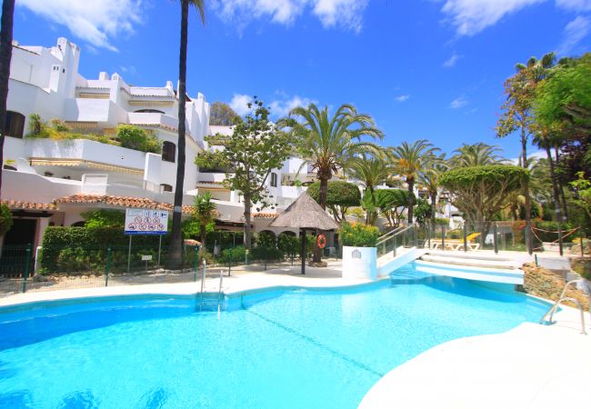 Appartement à Marbella - 1080 - GOLDEN BEACH JACUZZI