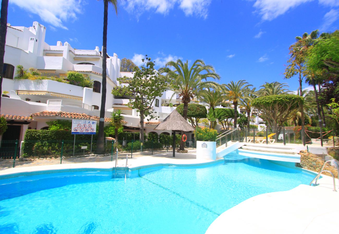 Appartement à Marbella - 1080 - GOLDEN BEACH JACUZZI