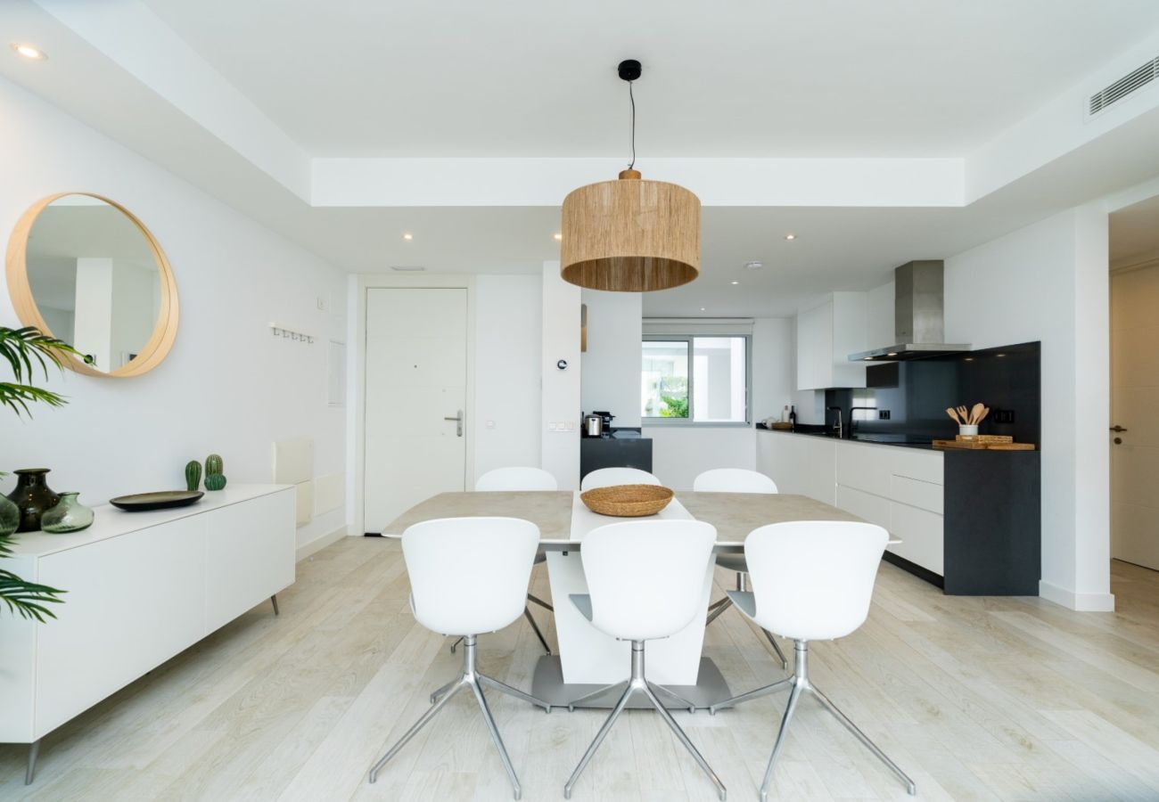 Appartement à Casares - Elegant 2-Bedroom Apartment | Alcazaba Lagoon 1112