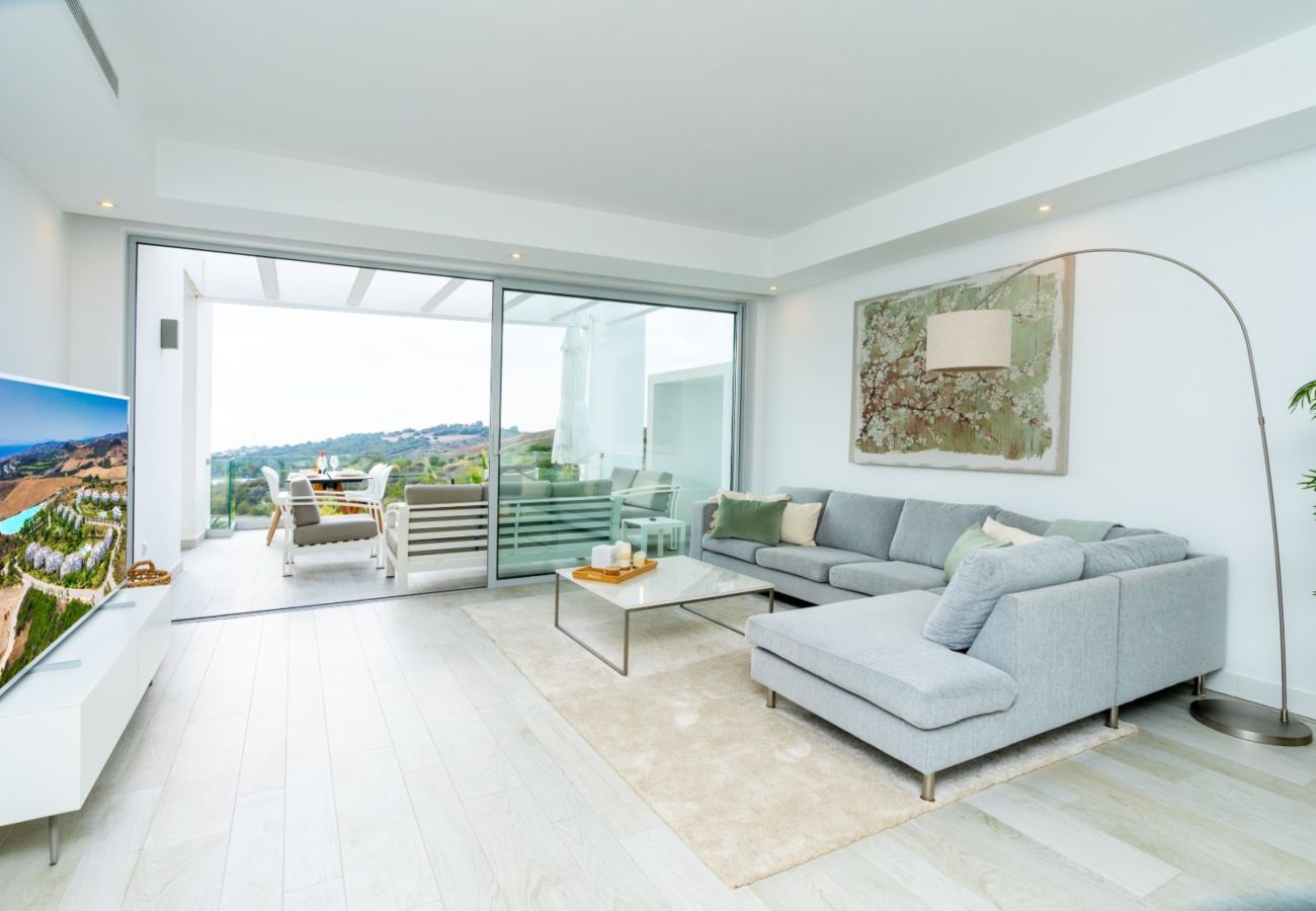 Appartement à Casares - Elegant 2-Bedroom Apartment | Alcazaba Lagoon 1112