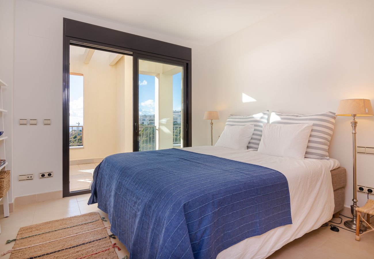Appartement à Marbella - Luxurious Penthouse with Spa Amenities