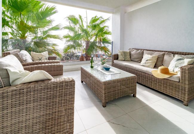 Appartement à Estepona - LAE9.1I- Apotel Estepona Hills by roomservices